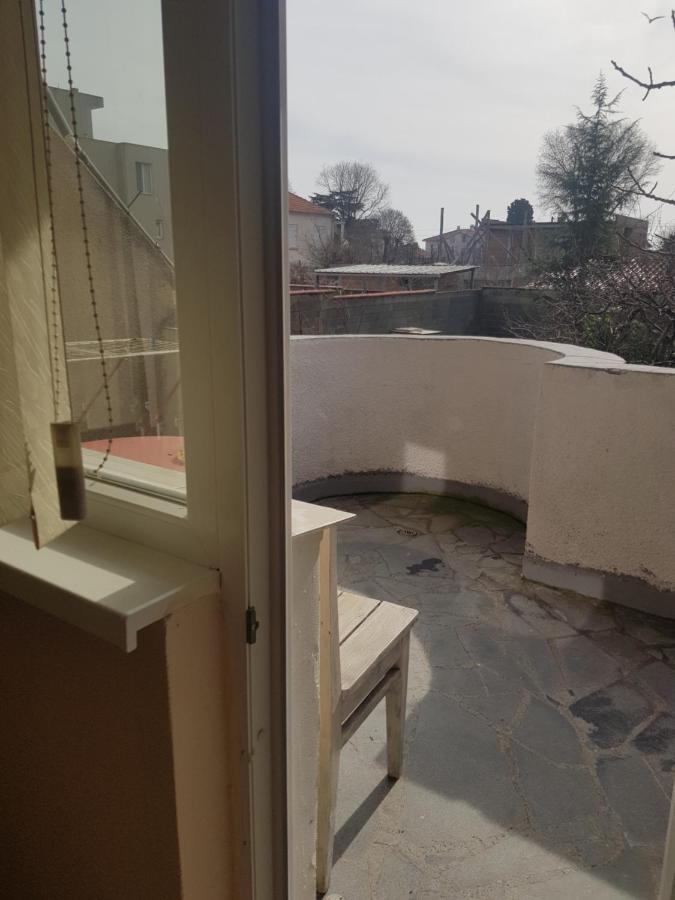 Dvete Brezi Otel Burgaz Dış mekan fotoğraf